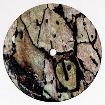 Deadbeat Feat. Paul St. Hilaire || Rooms of Kairos Sessions